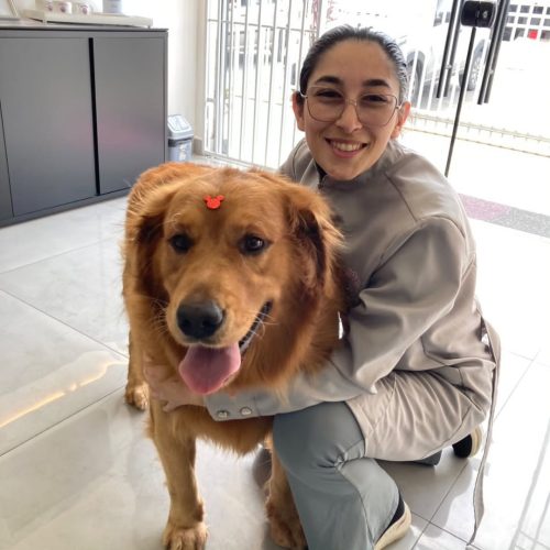 📸 Momento foto com o jovem Theo!Porque cada paciente é especial e merece todo o nosso carinho